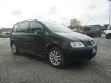 VW Touran 2,0 FSi Trendline - 5