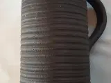 Kande/vase I keramik fra Løvemose