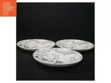 Porcelænskopper og -tallerkener med dekoration fra Irma (str. Underkop 17,5 x 2 cm kop 15 x 11,5 x 7,5 cm) - 4
