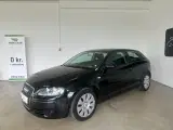 Audi A3 1,9 TDi Ambiente - 2