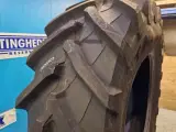 38"   650/85R38 - 4