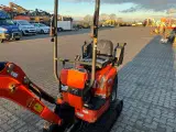 Kubota U10-3 1100kg minigraver med joystik - 5