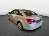 Chevrolet Cruze 1,6 LS - 4