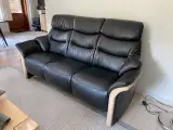 3 Pers sofa i sort okselæder med bøg