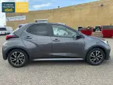 Toyota Yaris 1,5 Hybrid Style e-CVT - 3