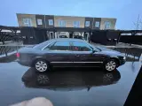 Audi A8 4,2 V8 