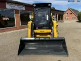 Gehl RT215 - 3