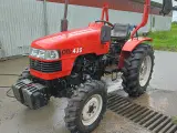 ONJ 435  Traktor 4 WD - 3