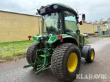 Traktor John Deere 4066R - 3