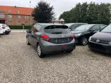 Peugeot 208 1,6 BlueHDi 100 Desire - 4