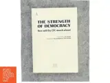 The Strength of Democracy af 林良旗 (Bog) - 2