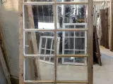 Renoveret 10-ruders, småsprosset vinduesramme