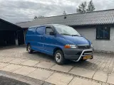 Toyota HiAce 2,5 D-4D 102 lang 4x4 - 3