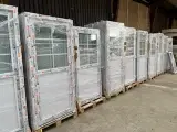 Stort lager af døre og vinduer - 2