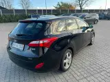 Hyundai i30 1,6 CRDi 110 Style Eco - 4