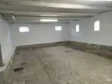 150m2 lager eller værksted udlejes! - 2