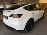 Tesla Model Y  Performance AWD - 5