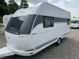2024 - Hobby On Tour 460 DL   Prisen er inkl. klargøring, gastest, fugttest, syn og nummerplade. - 2