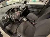 Mitsubishi Space Star 1,2 Intense CVT - 4