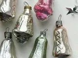 Vintage julekugler, metalliske klokker, 7 stk samlet - 4