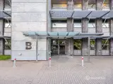 Kontor med lys fra alle sider på 1. sal - 5