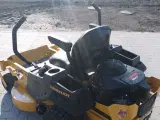 Hustler Raptor X 42 - 2