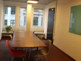 Central kontorplads med skøn udsigt over søerne - 5