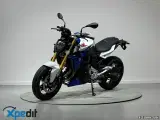 BMW F 900 R - 5