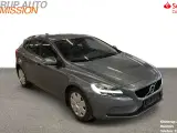 Volvo V40 2,0 T2 Momentum 122HK 5d 6g - 2