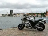 Yamaha fzs 600 - 2