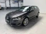 Audi A3 1,6 TDi Ambiente Sportback - 3