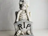 ⭐️- Halloween figur - Skelet og Gravsten - 5