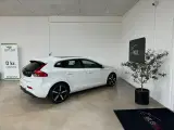 Volvo V40 1,6 T3 150 Momentum - 4