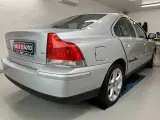 Volvo S60 2,4 140 Kinetic - 4