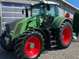 Fendt 828 Profi model.  Meget flot traktor med nye fordæk. - 2
