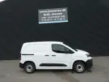 Peugeot Partner L1 V1 1,5 BlueHDi Plus Pro 100HK Van - 2