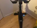 Body BIKE smart+ spinningscykel - 3