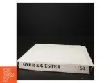 Kunstnerisk porcelænstallerken fra Gyrr Og Gæster (str. 24 cm i diameter) - 4