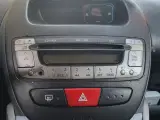 Radio, ramme og højttalere Peugeot 107