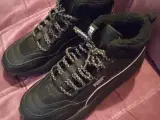 Sort Puma sko/støvle STR 42-43