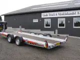 Brian James A 4 autotrailer - 2