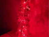 Julelys rød juletræ