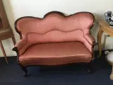 Maghoni sofa og stol (spritpoleret sofa)