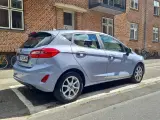 Ford Fiesta 1,0 EcoBoost mHEV Titanium - 5