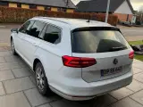 VW Passat 2,0 TDi 150 Highline Variant - 3