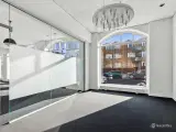 253 m² kontorlejemål med godt lysindfald. - 3