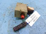 Case 580 SLE Strømfordeler 141485A1 - 3