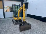 Komatsu PC16-3HS - 2