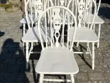 6 Hvidmalede egetræsstole