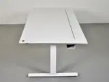 Hæve-/sænkebord med hvid plade og hvidt stel, 180 cm. - 2